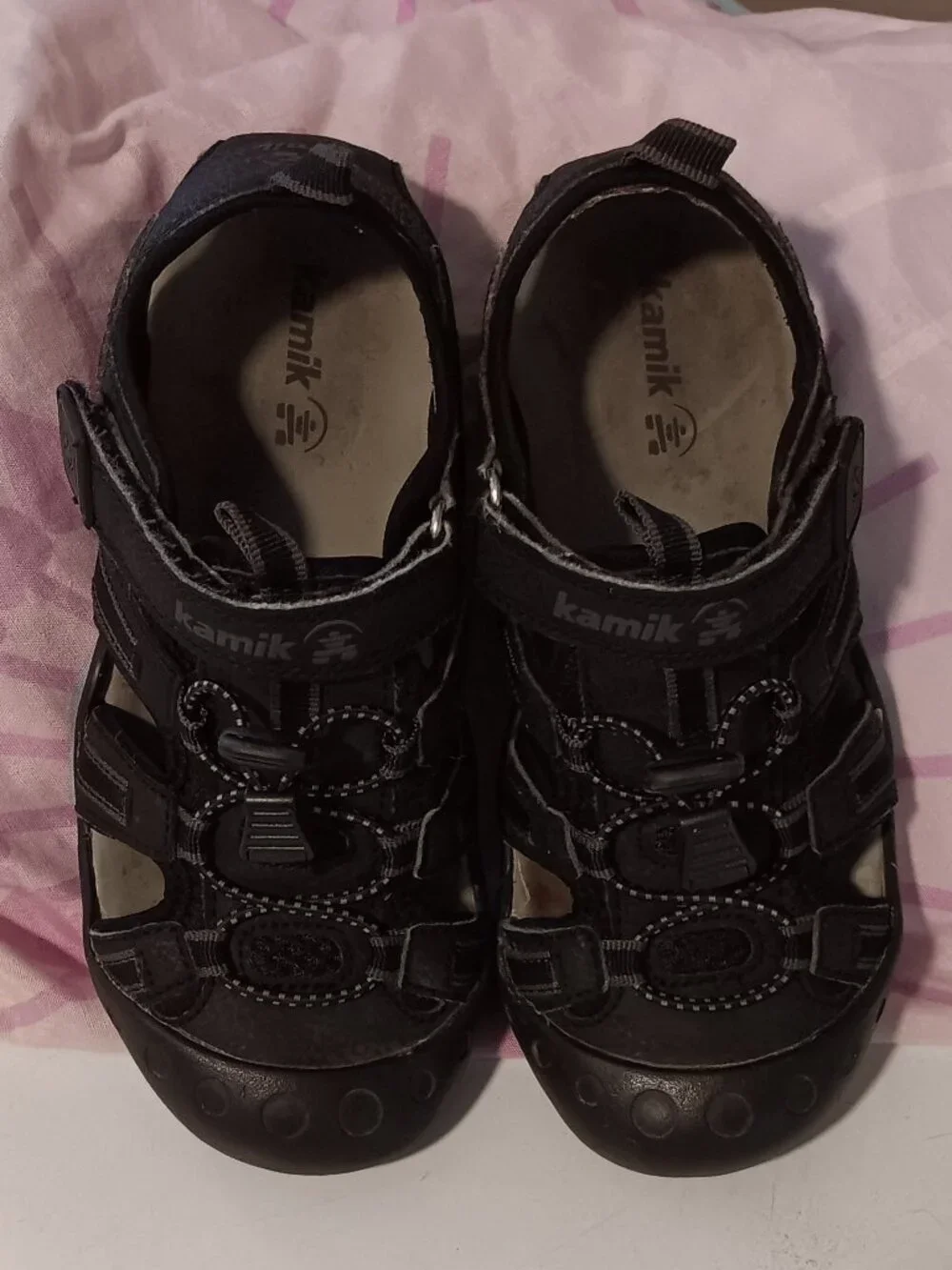 Kids Kamik velcro sandals